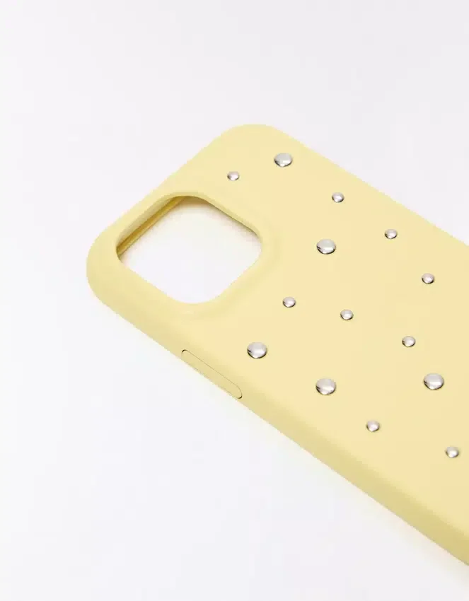 Handyhülle aus Faux Leather mit Nieten Handyhülle aus Faux Leather mit Nieten