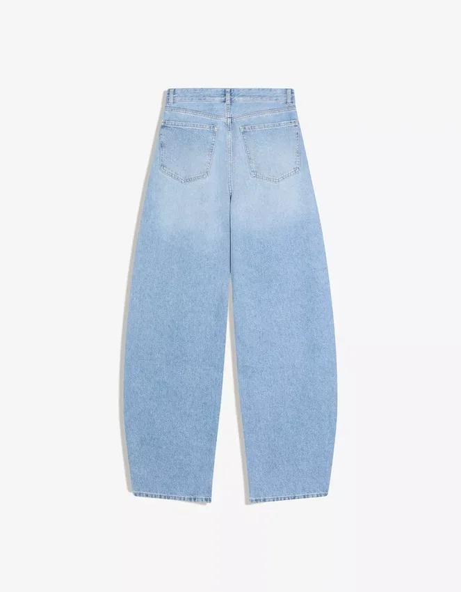 High-Waist-Jeans mit geradem Bein High-Waist-Jeans mit geradem Bein
