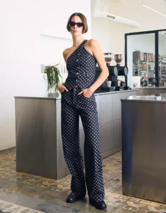 High-Waist-Jeans mit Straight-Bein-Design und Polka-Dots