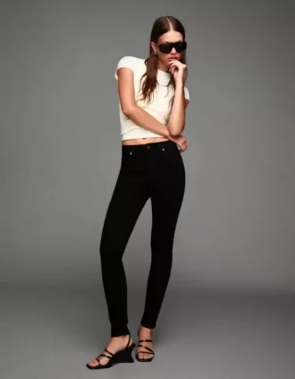Hoch geschnittene Soft-Skinny-Jeans – Hose