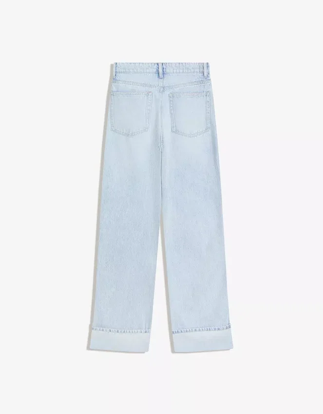 Hoch taillierte, Straight geschnittene Jeans mit Wide Leg und umgeschlagenem Saum – Hose Hoch taillierte, Straight geschnittene Jeans mit Wide Leg und umgeschlagenem Saum – Hose