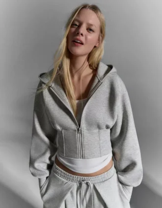Hoodie mit hohem Bund und Reißverschluss – #Bershkastyle – Damen
