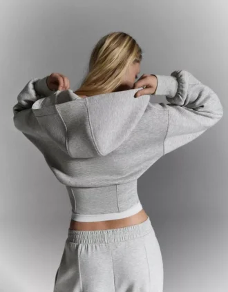 Hoodie mit hohem Bund und Reißverschluss – #Bershkastyle – Damen