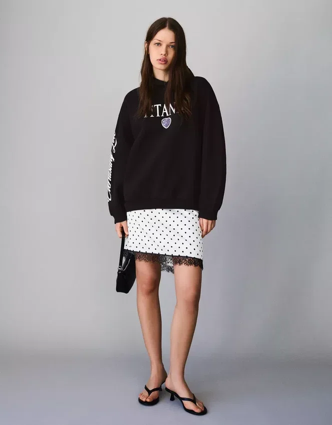 Hoodie mit Kapuze und Titanic-Print Hoodie mit Kapuze und Titanic-Print