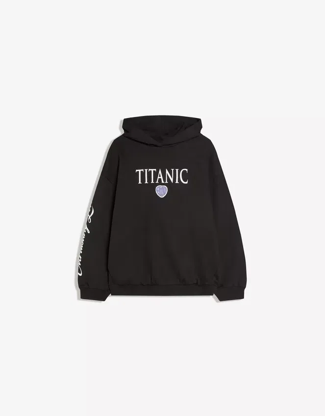 Hoodie mit Kapuze und Titanic-Print Hoodie mit Kapuze und Titanic-Print