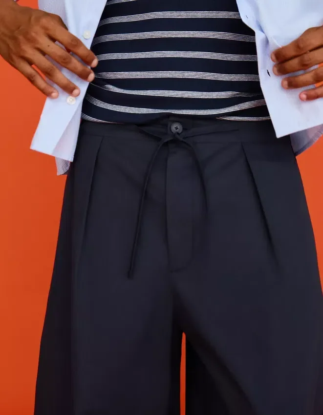 Hose mit Abnähern – Hosen Hose mit Abnähern – Hosen
