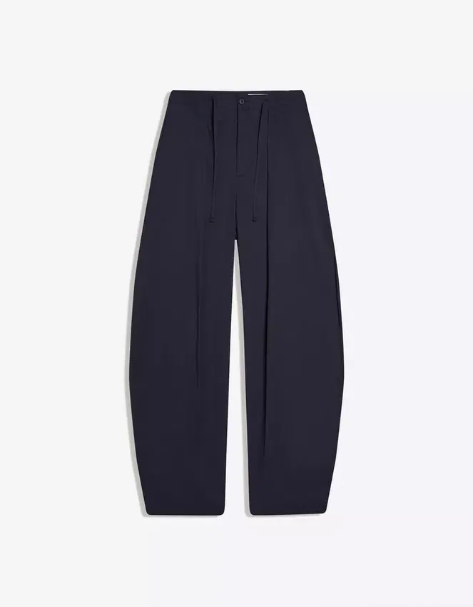 Hose mit Abnähern – Hosen Hose mit Abnähern – Hosen