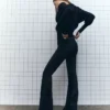 Hose mit ausgestelltem Schnitt und Taschenklappen – Hose Hose mit ausgestelltem Schnitt und Taschenklappen – Hose