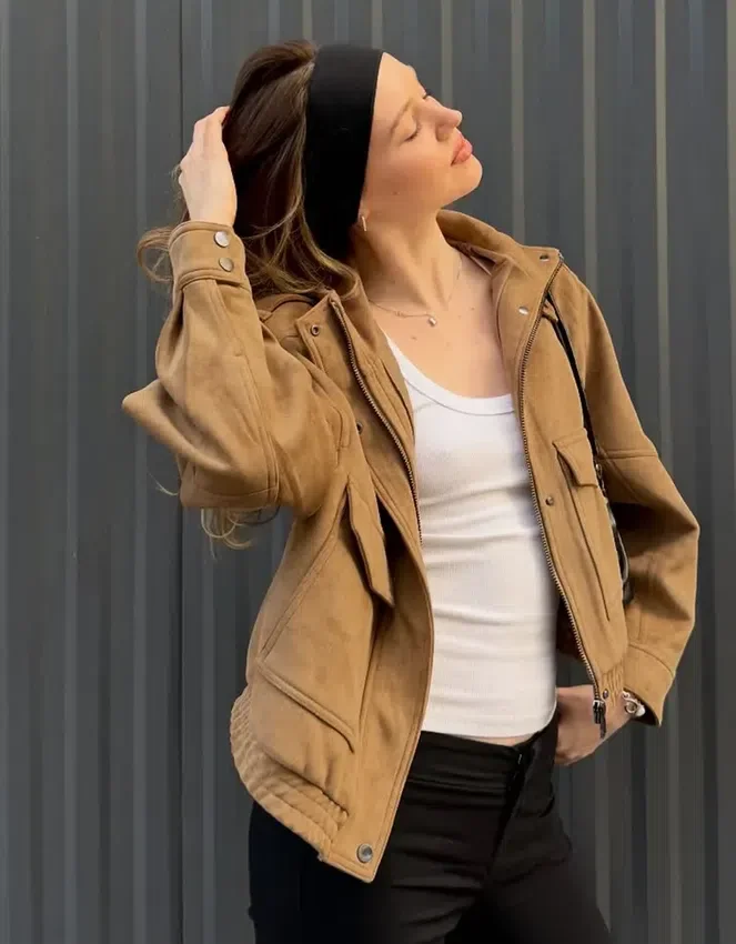 Jacke aus Kunstwildleder Jacke aus Kunstwildleder
