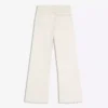 Jeans mit geradem Bein und ausgestelltem Saum – Jeans