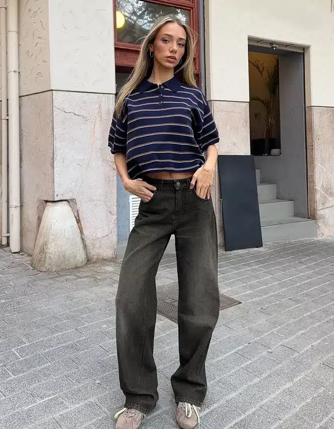 Jeans mit hoher Taille, Straight-Schnitt und Wide Leg – Hose Jeans mit hoher Taille, Straight-Schnitt und Wide Leg – Hose