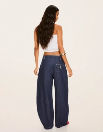 Jeans mit niedriger Leibhöhe und gedrehtem Ballon-Schnitt – Hosen