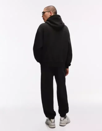 Kapuzen-Sweatshirt – Sweatshirts und Hoodies