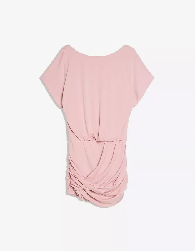 Kleid mit offenem Rücken und drapiertem Rock Kleid mit offenem Rücken und drapiertem Rock