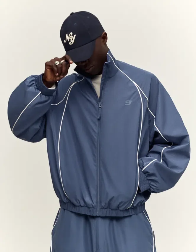 Kontrastreiche Funktionsjacke Kontrastreiche Funktionsjacke