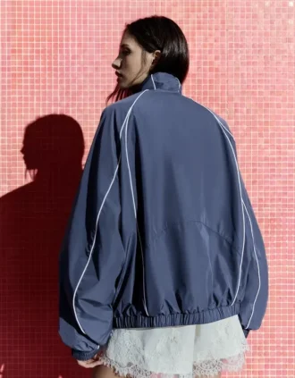 Kontrastreiche Funktionsjacke Kontrastreiche Funktionsjacke