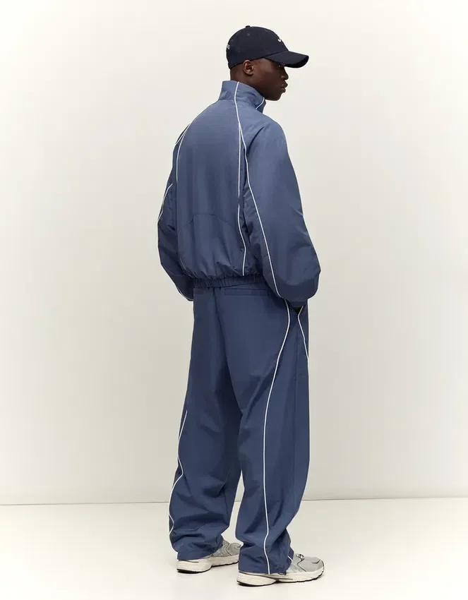 Kontrastreiche Funktionsjacke Kontrastreiche Funktionsjacke