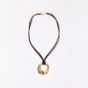 Kordelkette mit Anhänger – Schmuck