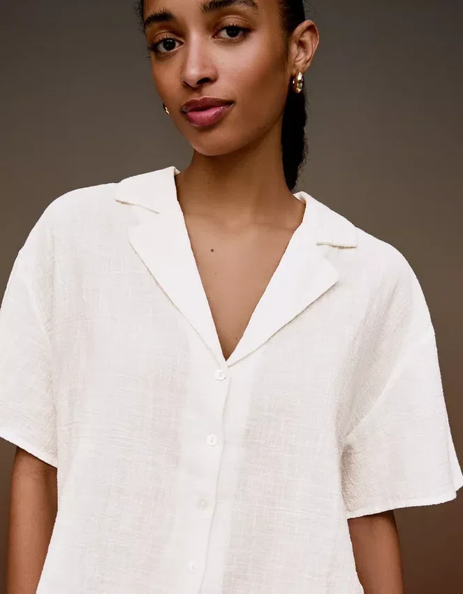 Kurzarm-Shirt im Rustikal-Stil Kurzarm-Shirt im Rustikal-Stil