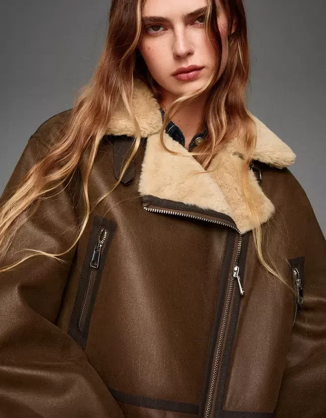 Kurze Wendejacke – Jacken und Trenchcoats Kurze Wendejacke – Jacken und Trenchcoats