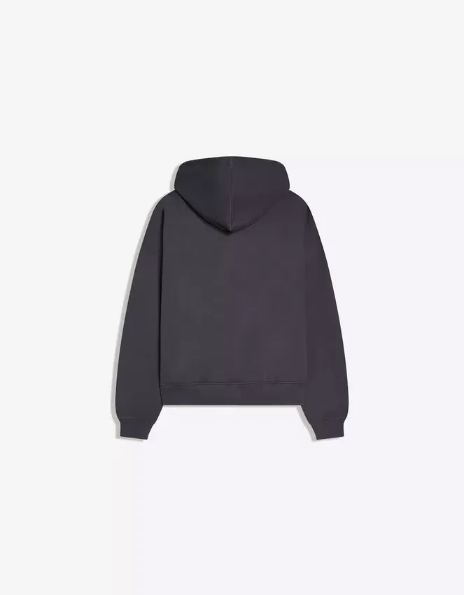 Kurzes Sweatshirt mit Reißverschluss und Print in Boxy-Fit – Sweatshirts und Hoodies Kurzes Sweatshirt mit Reißverschluss und Print in Boxy-Fit – Sweatshirts und Hoodies