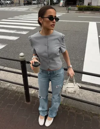 Zerrissene Low-Rise-Jeans mit Straight-Bein