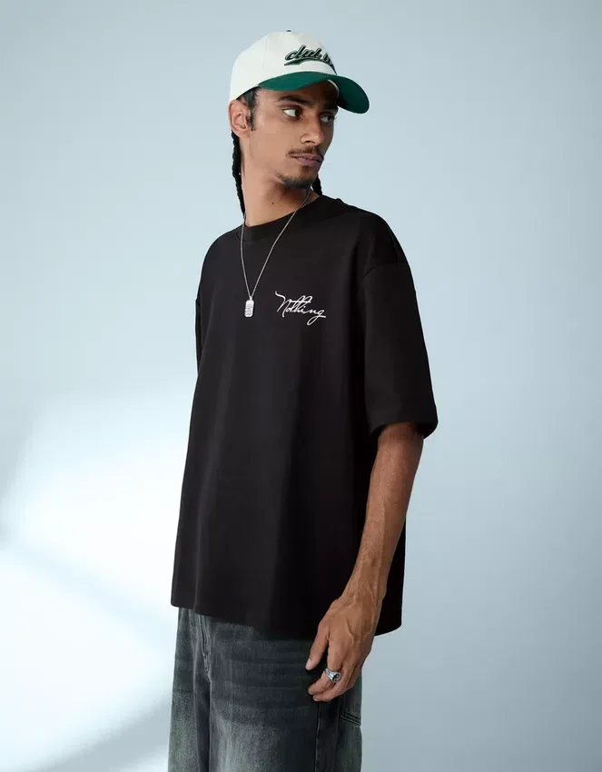 Kurzärmeliges Plüsch-T-Shirt mit Aufdruck – T-Shirts und Poloshirts Kurzärmeliges Plüsch-T-Shirt mit Aufdruck – T-Shirts und Poloshirts
