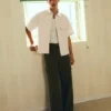 Kurzärmeliges Shirt mit gerader Fit-Passform – Shirts Kurzärmeliges Shirt mit gerader Fit-Passform – Shirts