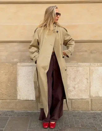 Langer Trenchcoat mit Gürtel Langer Trenchcoat mit Gürtel