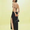 Langes Neckholder-Kleid