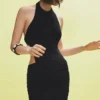 Langes Neckholder-Kleid