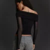 Langärmliges asymmetrisches Tüll-T-Shirt Langärmliges asymmetrisches Tüll-T-Shirt