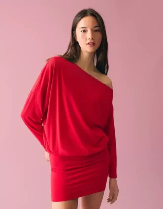 Langärmliges Minikleid mit tailliertem Rock