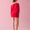 Langärmliges Minikleid mit tailliertem Rock