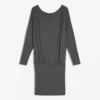 Langärmliges Minikleid mit tailliertem Rock