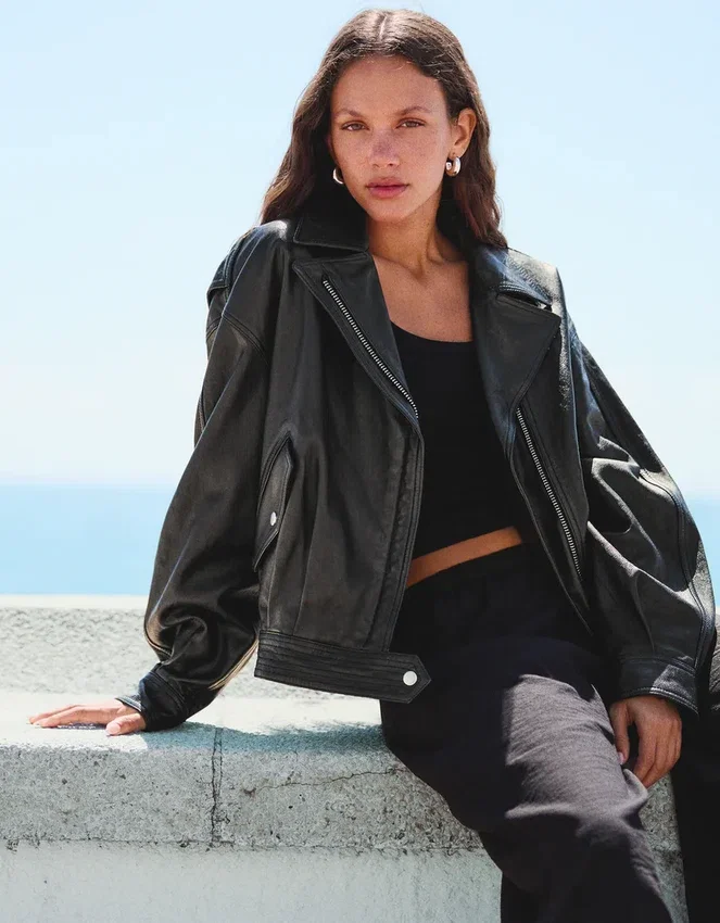 Leather Bikerjacke – Jacken und Trenchcoats Leather Bikerjacke – Jacken und Trenchcoats