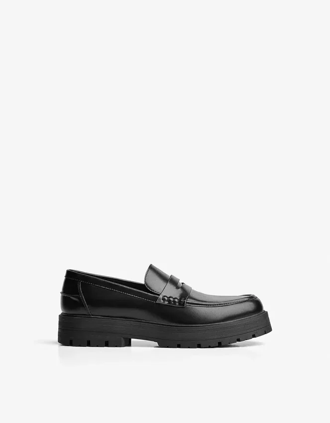 Loafer mit klobiger Sohle – Schuhe Loafer mit klobiger Sohle – Schuhe