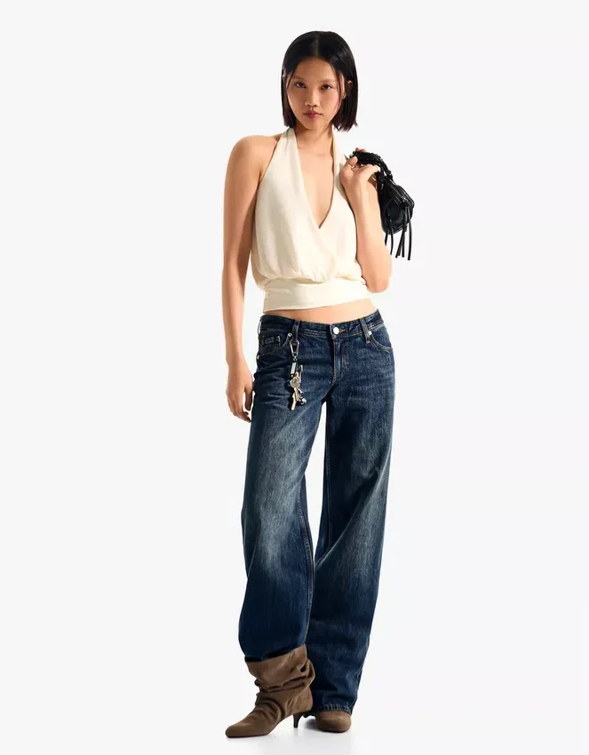 Low-Rise-Jeans mit geradem Bein – Hose Low-Rise-Jeans mit geradem Bein – Hose