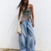 Low-Rise-Jeans mit Wide Leg und Knopfleiste vorne – Hose Low-Rise-Jeans mit Wide Leg und Knopfleiste vorne – Hose