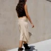 Lässige Stiefeletten mit Kitten-Heel – Stiefel und Stiefeletten