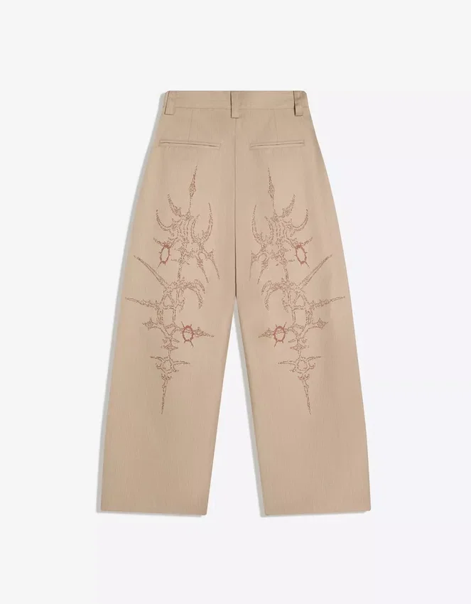 Maßgeschneiderte Megabaggy-Hose Maßgeschneiderte Megabaggy-Hose