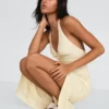 Midi-Kleid aus Leinenmischung mit Neckholder – Kleider und Overalls