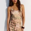 Midi-Kleid aus Tüll mit Animal-Print Midi-Kleid aus Tüll mit Animal-Print