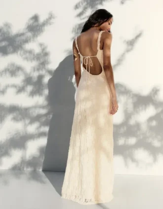 Midi-Kleid mit Spitzenbesatz