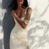 Midi-Kleid mit Spitzenbesatz Midi-Kleid mit Spitzenbesatz