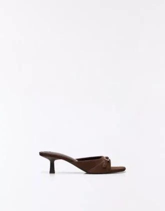 Mules mit Schnallenabsatz – Damen Mules mit Schnallenabsatz – Damen