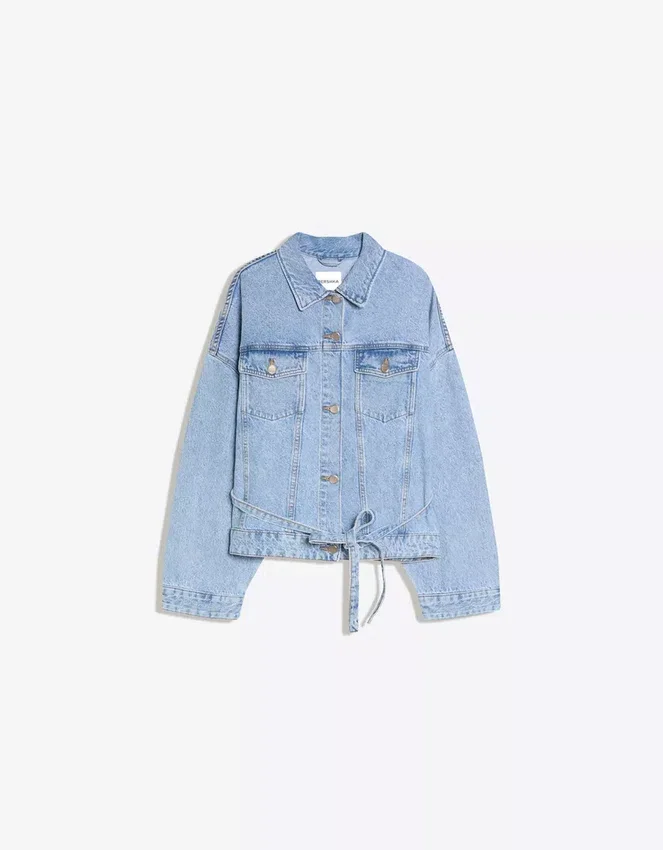 Oversize-Denim-Jeansjacke – Jacken und Trenchcoats Oversize-Denim-Jeansjacke – Jacken und Trenchcoats