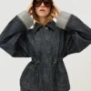 Oversize-Denim-Jeansjacke mit Struktur – Jacken und Trenchcoats Oversize-Denim-Jeansjacke mit Struktur – Jacken und Trenchcoats