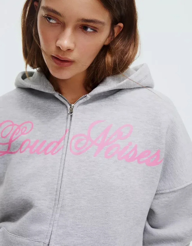 Oversize-Hoodie mit Reißverschluss und Aufdruck Oversize-Hoodie mit Reißverschluss und Aufdruck