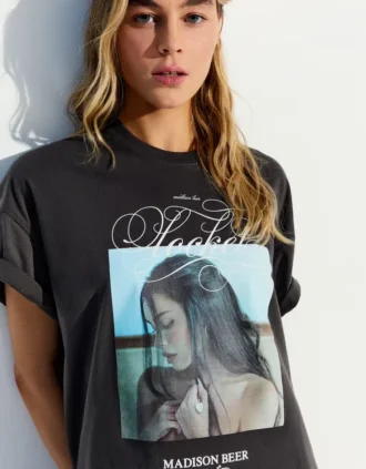 Oversize-T-Shirt von Madison Beer